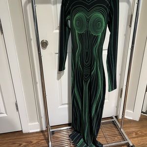 The Kript Corpo dress